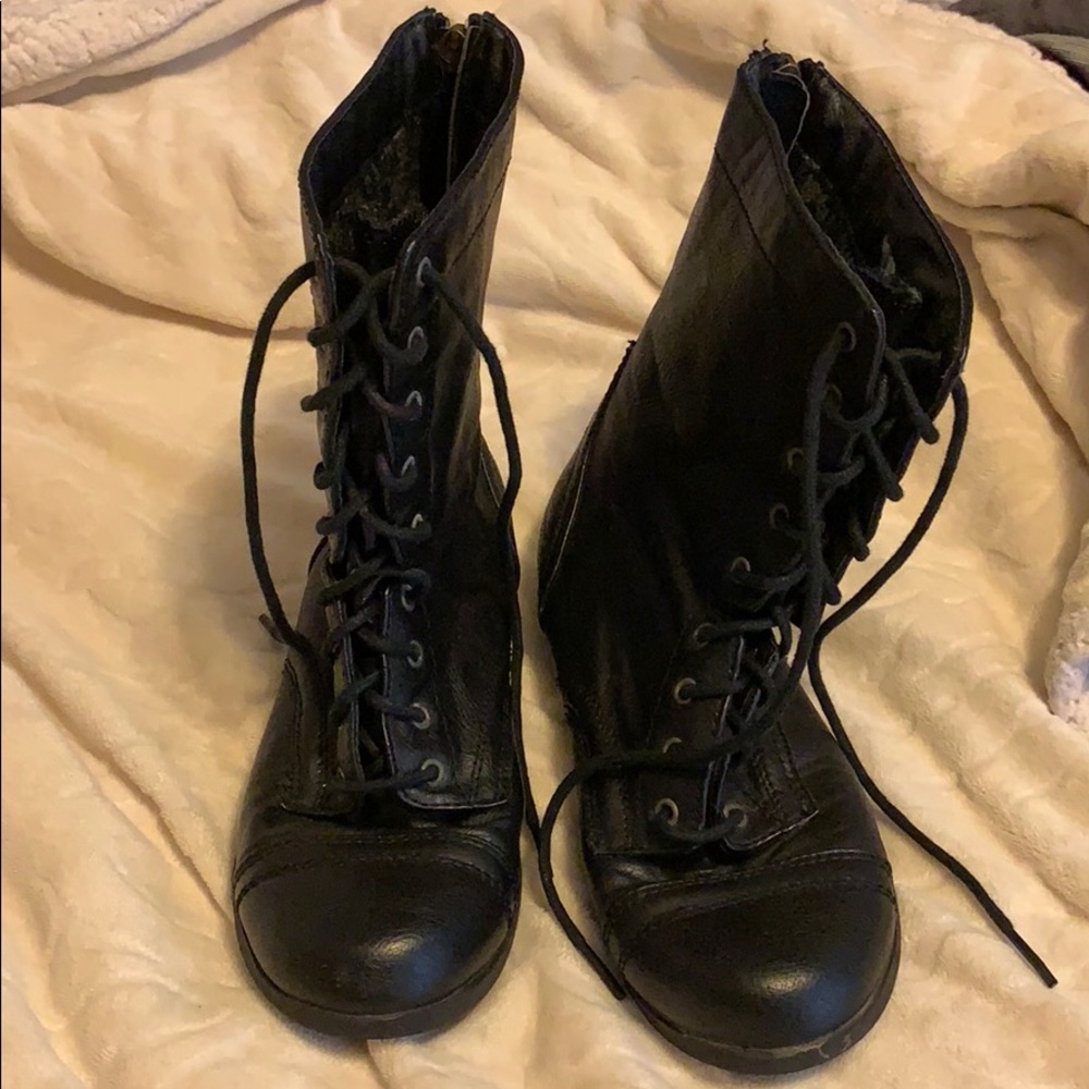 Steve Madden black boots, women’s size 4